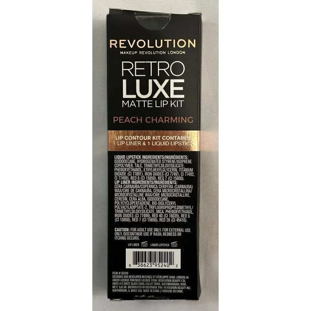 Revolution Peach Charming Retro Luxe Matte Lip Contour Kit NEW